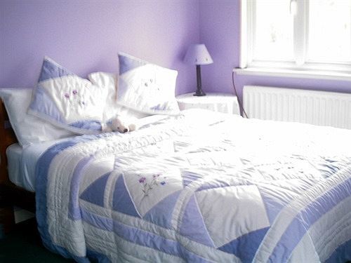 Linchens Bed And Breakfast Felbridge Extérieur photo